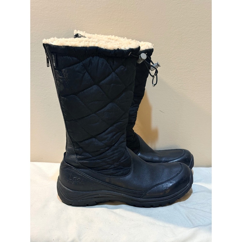 UGG Adirondack Tall Black‎ Quilted Waterproof Shearling Winter Boots Womens 9